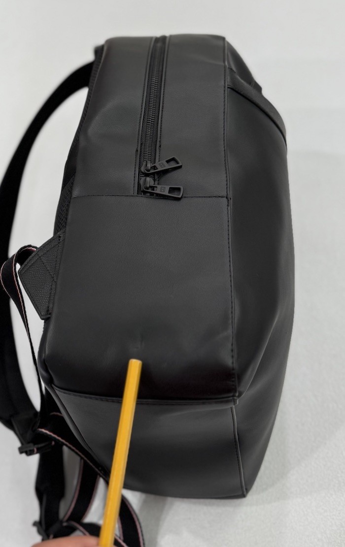 Tommy Hilfiger Men’s Dome Logo Backpack, Black, One Size