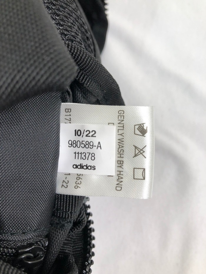 NEW Adidas Amplifier 2 Multipockets Crossbody Bag Black/White Polyester Unisex