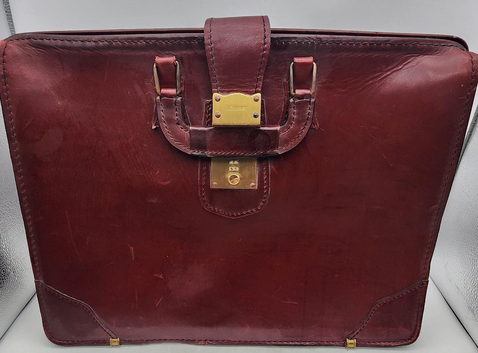 Schlesinger Leather Attache Briefcase Locking 3 dial combo 18 x 13x 5 in. Burg