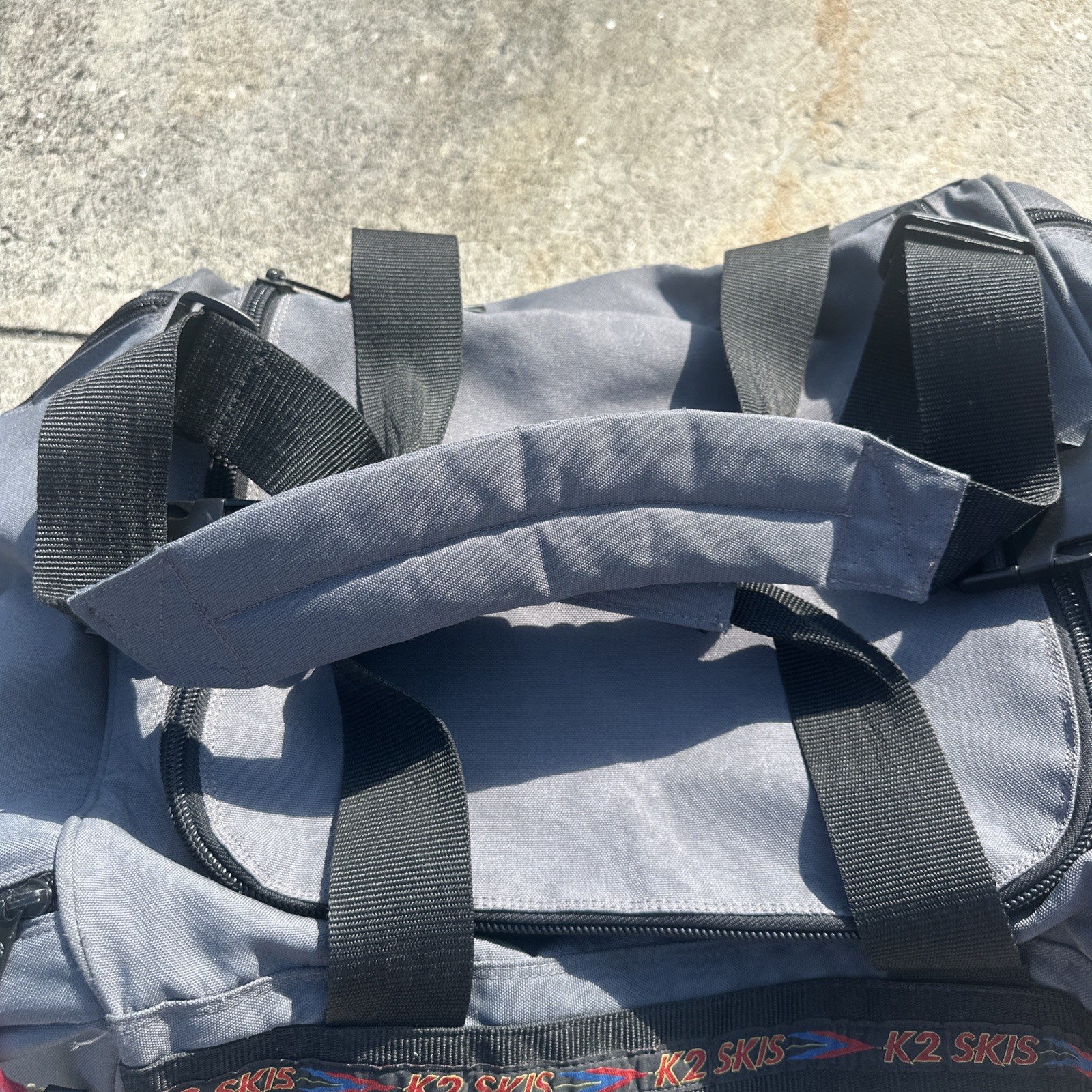 Vintage K2 Large Duffle Travel Bag Gray Ski Snowboard Snow Strap Handle *FLAWS*