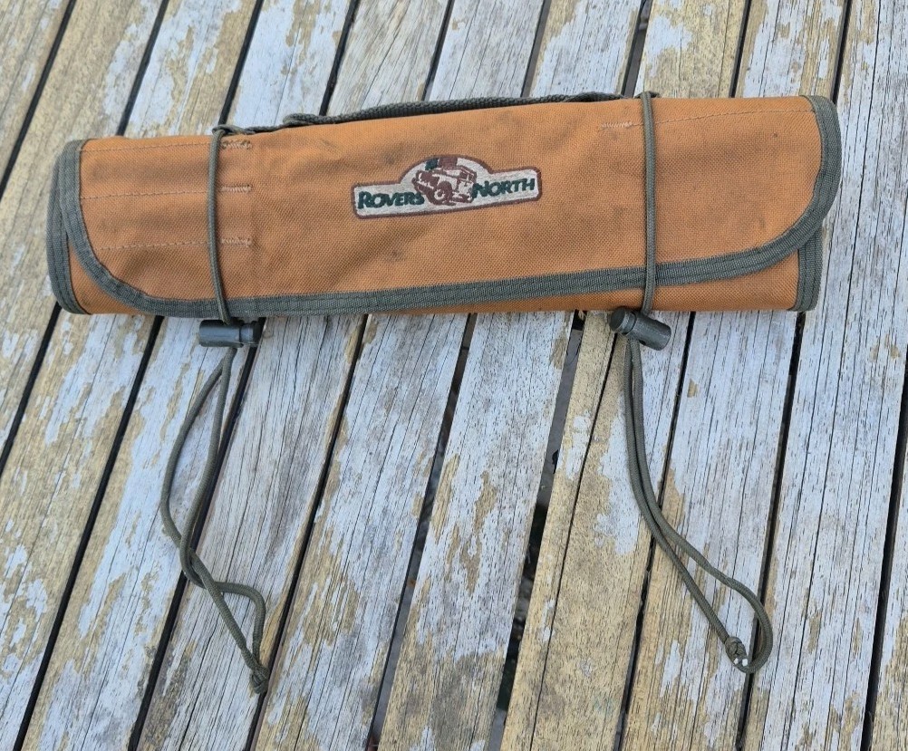 Rovers North Canvas Tool Roll Bag Land Rover Defender Series Off-Road Brown