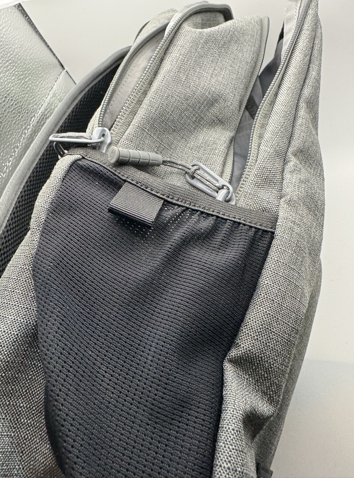 Timbuk2 Parkside OS Surplus Laptop 17in Backpack Gray /Green- ServiceNow Branded