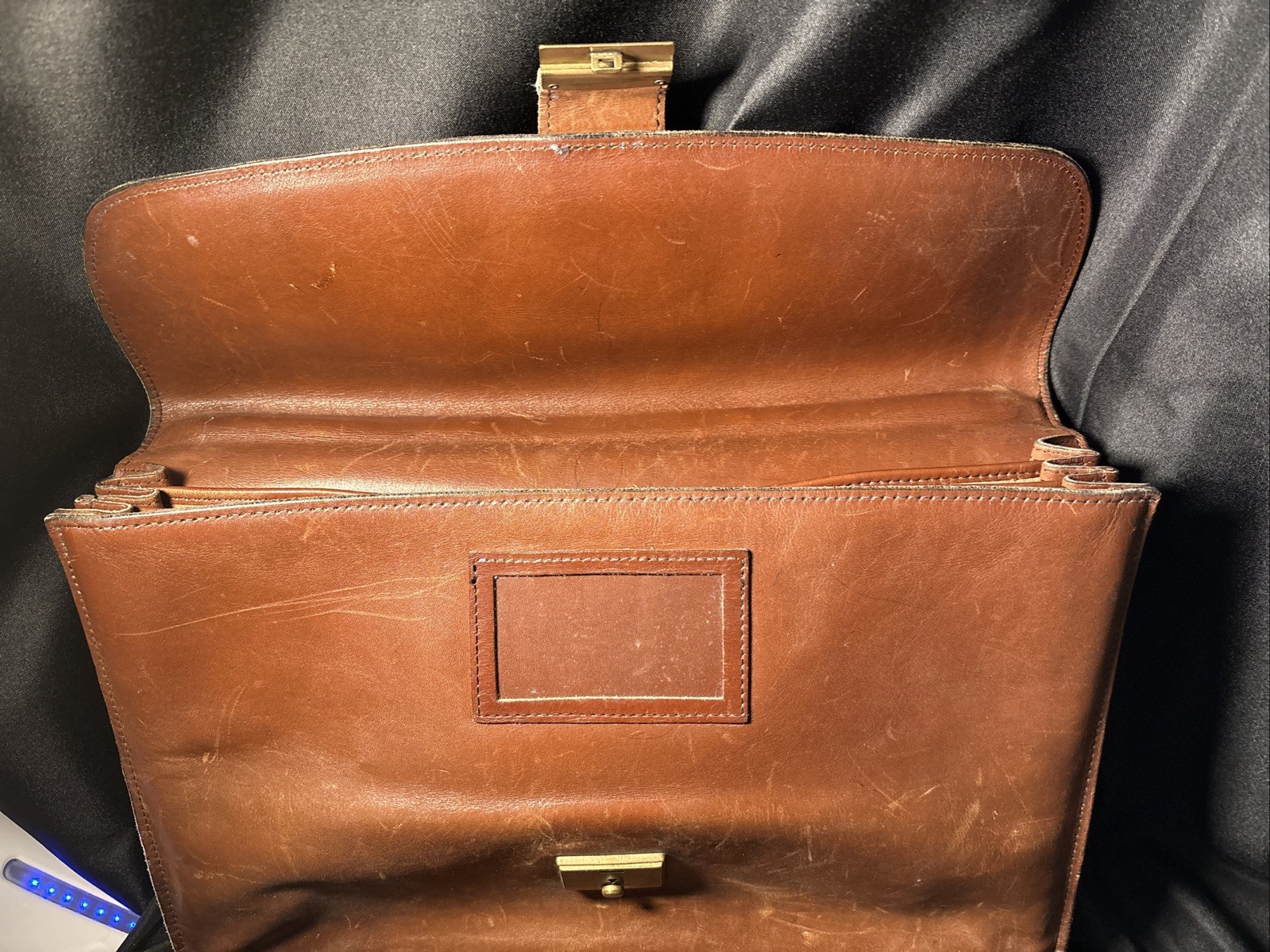 Schlesinger Briefcase Full Grain Cowhide USA Doctor/Lawyer Locking Distressed