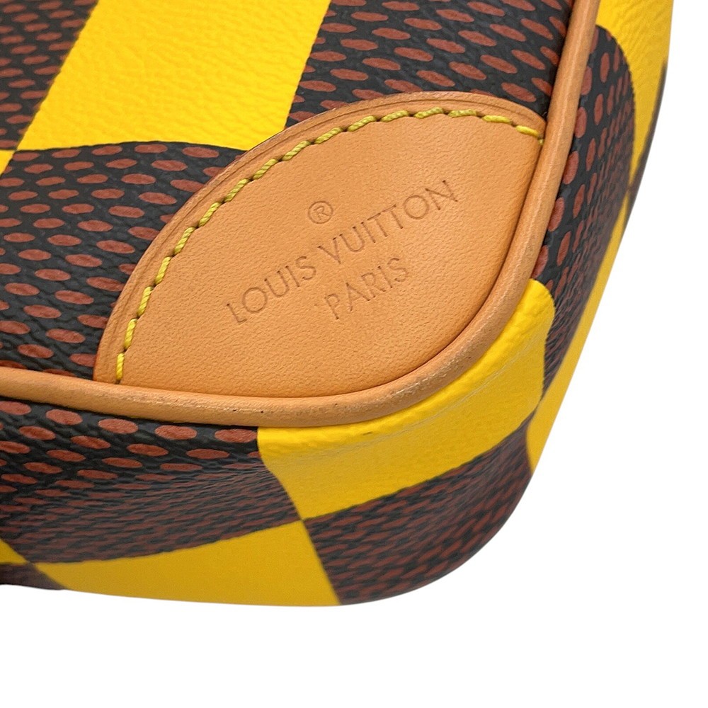LOUIS VUITTON Chess Messenger Damier・Pop JauneMatt N40562