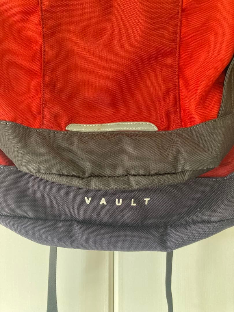 The rth Face VAULT