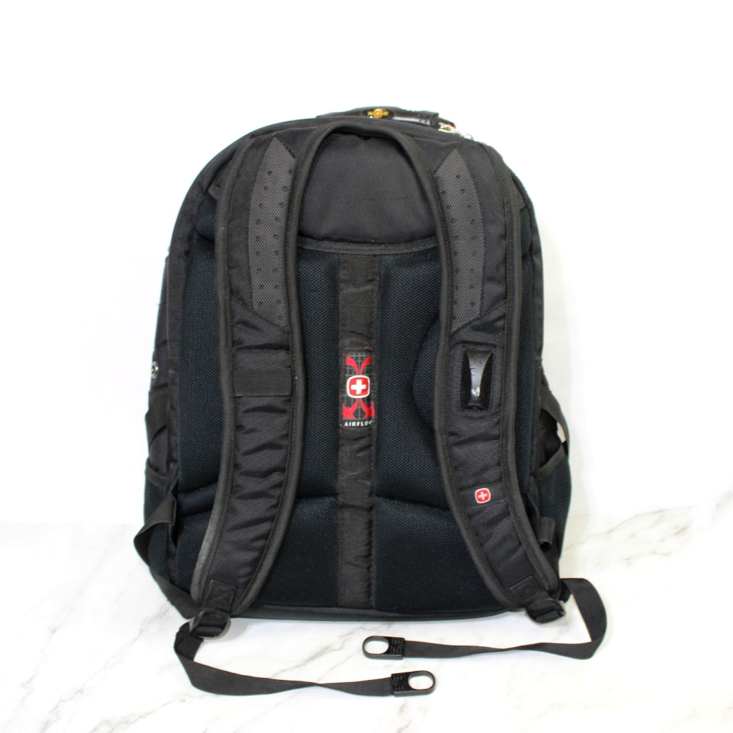 Swiss Gear Airflow Laptop Tablet Backpack Black Scan Smart Compartments