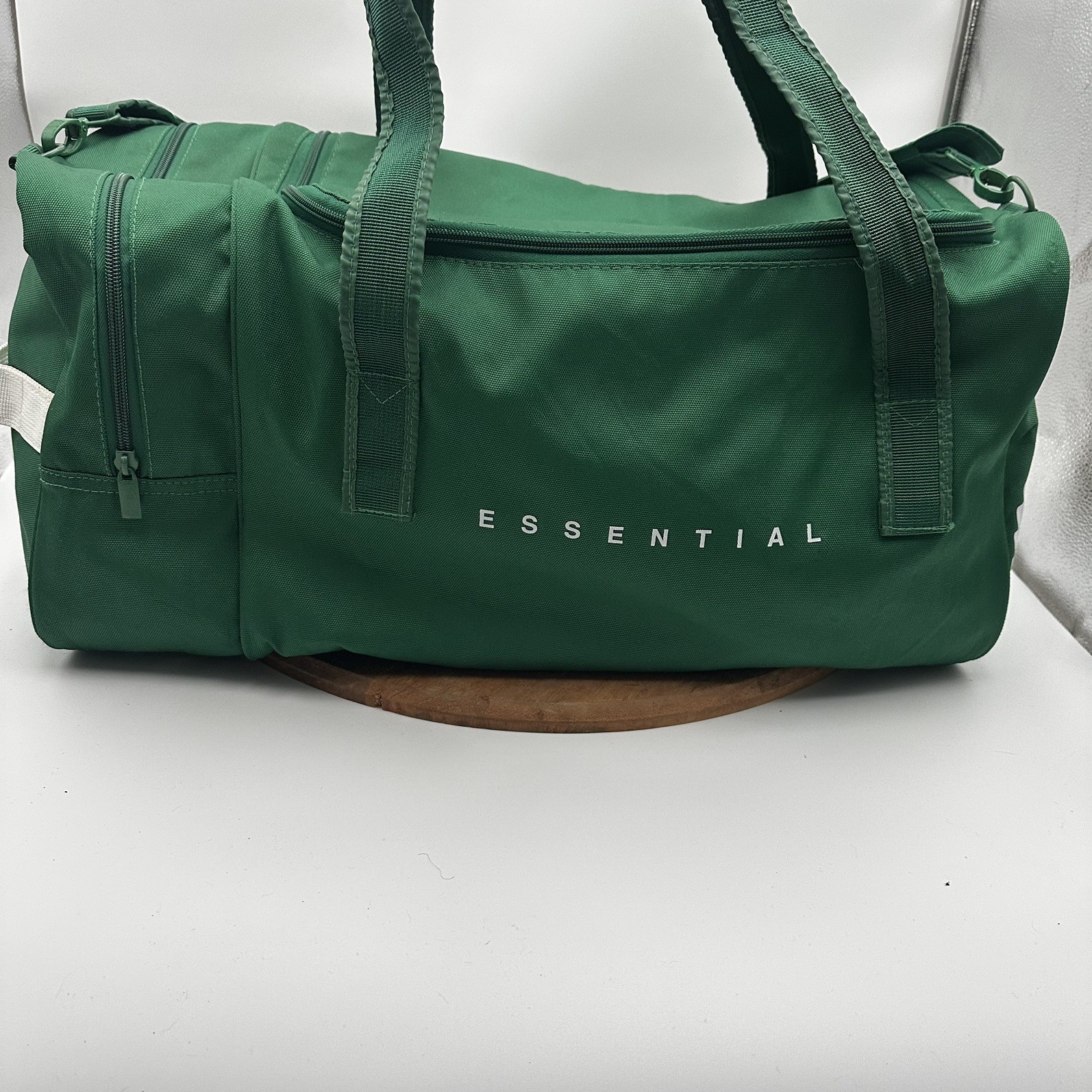 Lacoste Parfums Essential Gym Bag Green Crocodile Duffle Travel Carry-on