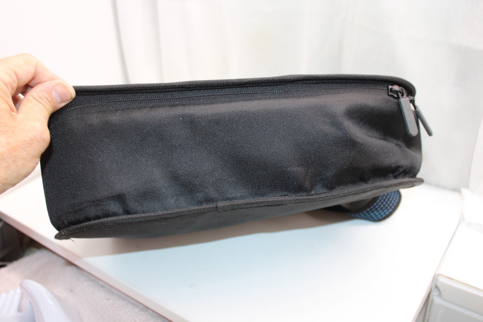 Messenger travel bag Padded Compartment Bag Black Nylon Crossbody 14X10X5 inches