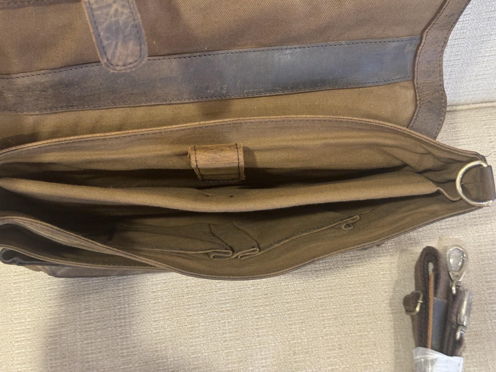 Komalc Passion Leather briefcase 16 X 12 Laptop Messenger Bags for Men and Women
