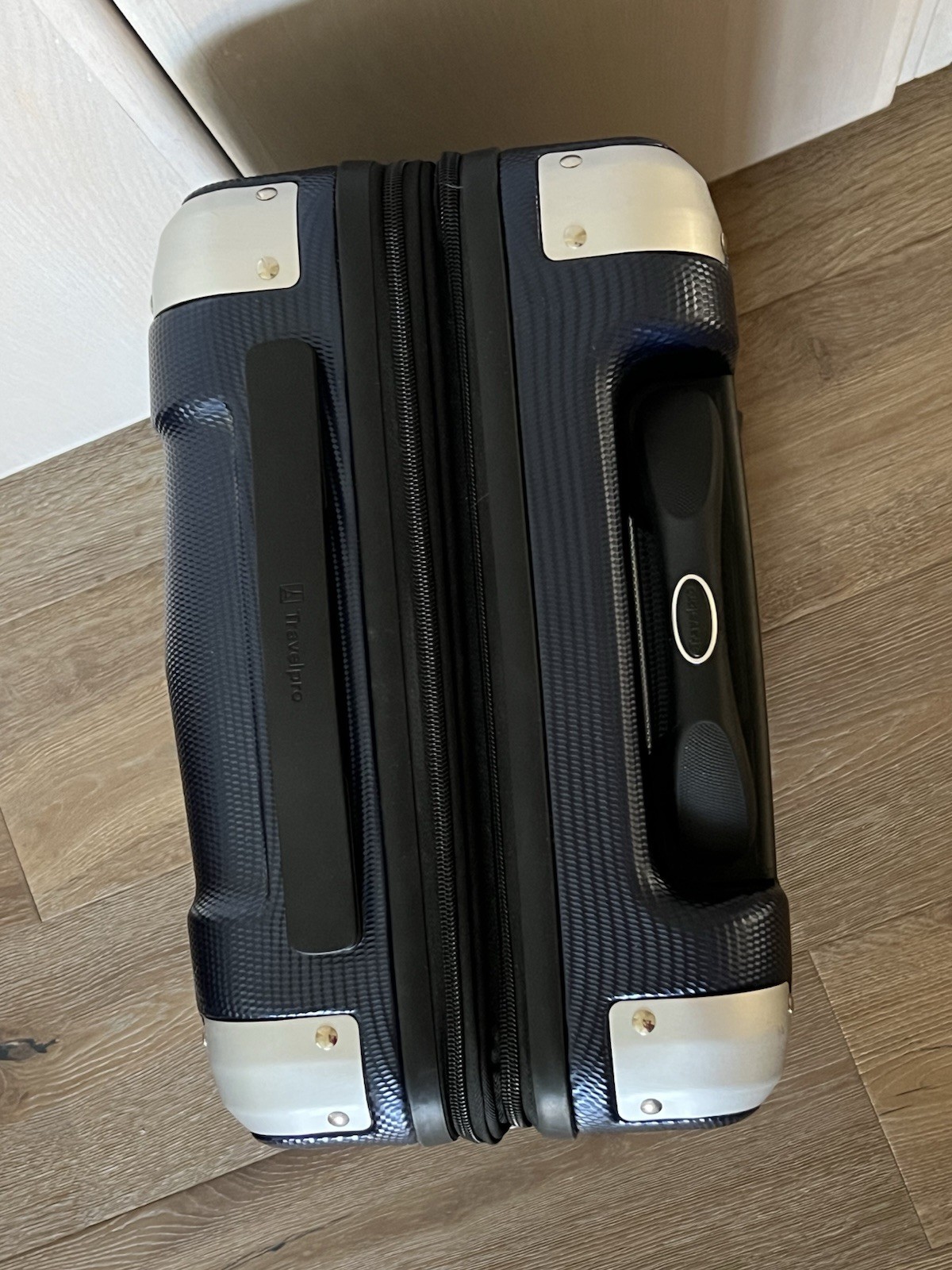 Travelpro Pathways 3 Hardside Expandable Luggage, 8 Spinner Wheels, 21 Inch Navy