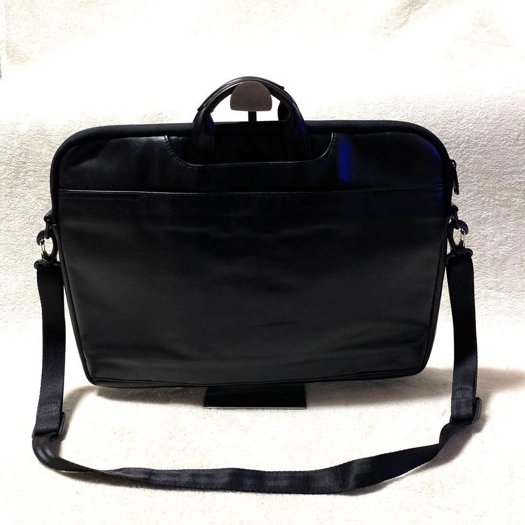 Tumi Leather Carry On Bag Briefcase PC Sleeve 43cmx32cm 17x13in Black