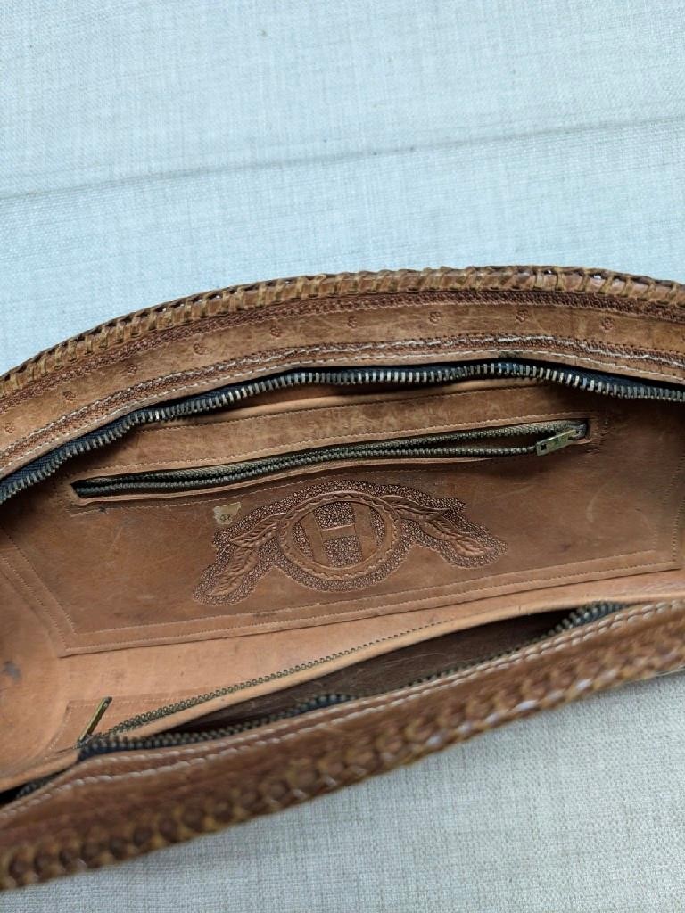 vintage TOOLED saddle bag WESTERN handcrafted leather tote 15″ toiletry clutch
