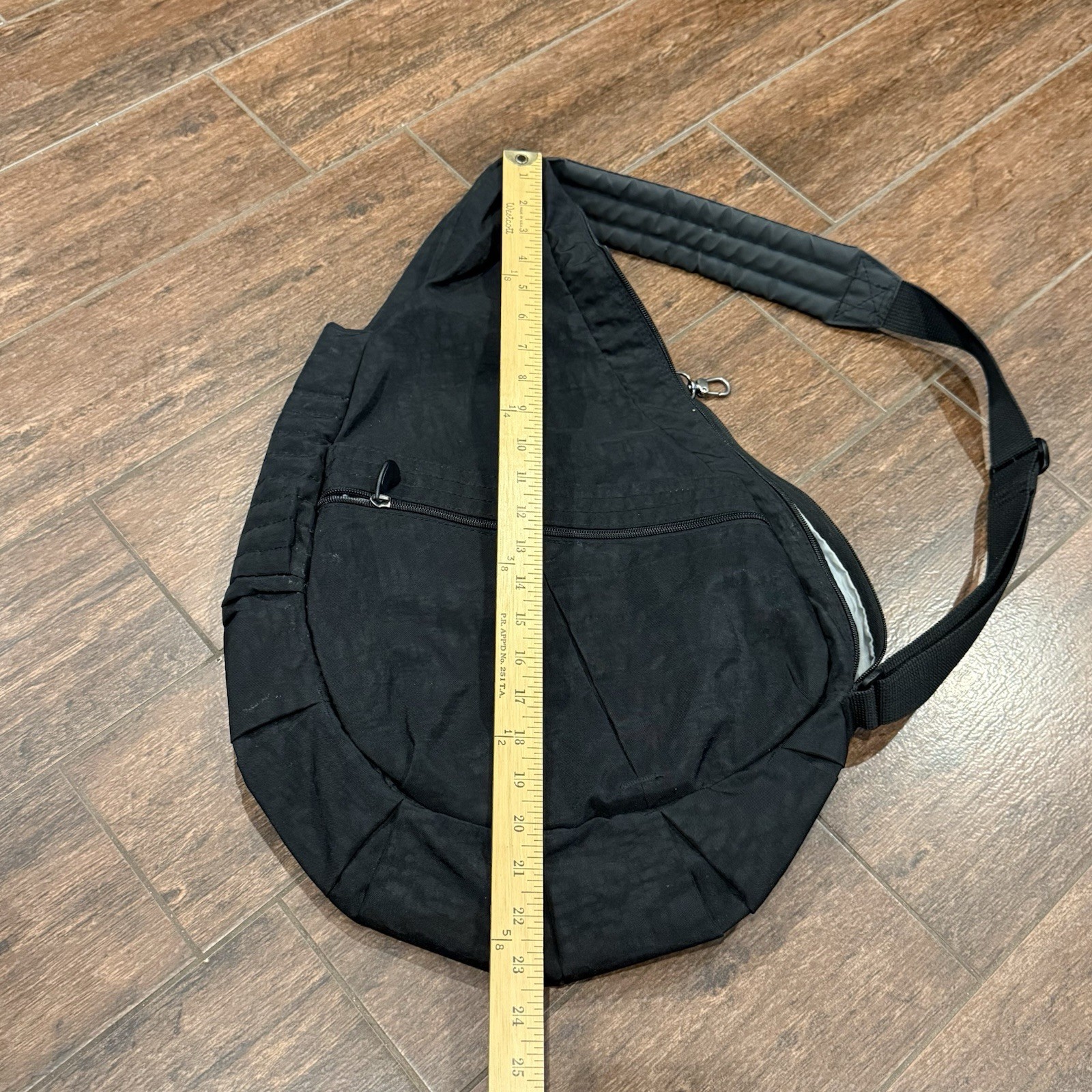 Ameribag Healthy Back Bag Carry-All XL Sling Crossbody Black Nylon Unisex 20L