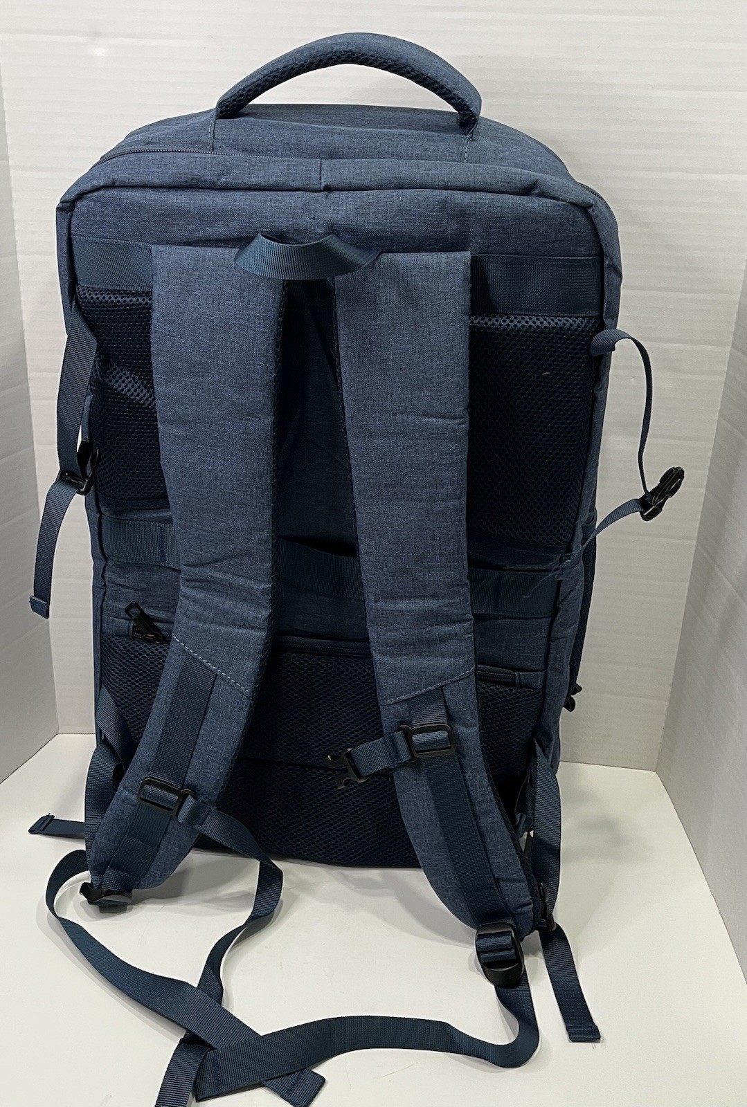 AREYTECO Travel Backpack 50L Expandable Extra Large Laptop Backpack Carry On Blu