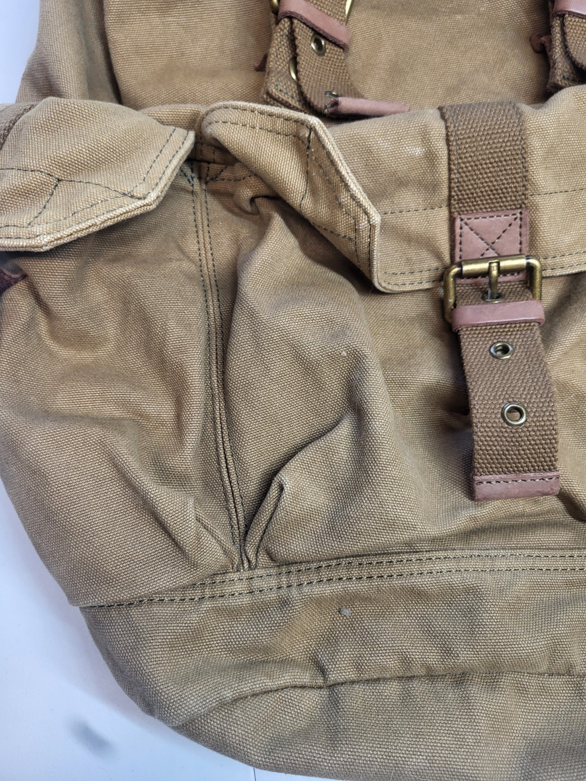 GOOTIUM 21101AMG High-Density Canvas Backpack Rucksack Large Field Tan Preowned