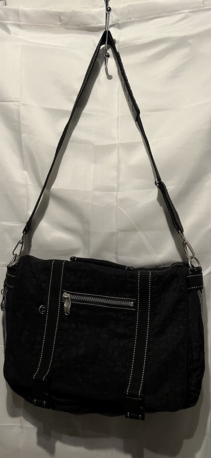 Black Nylon Messenger Laptop Bag Removable Strap Buckle 18”x12” Zipper Expansion