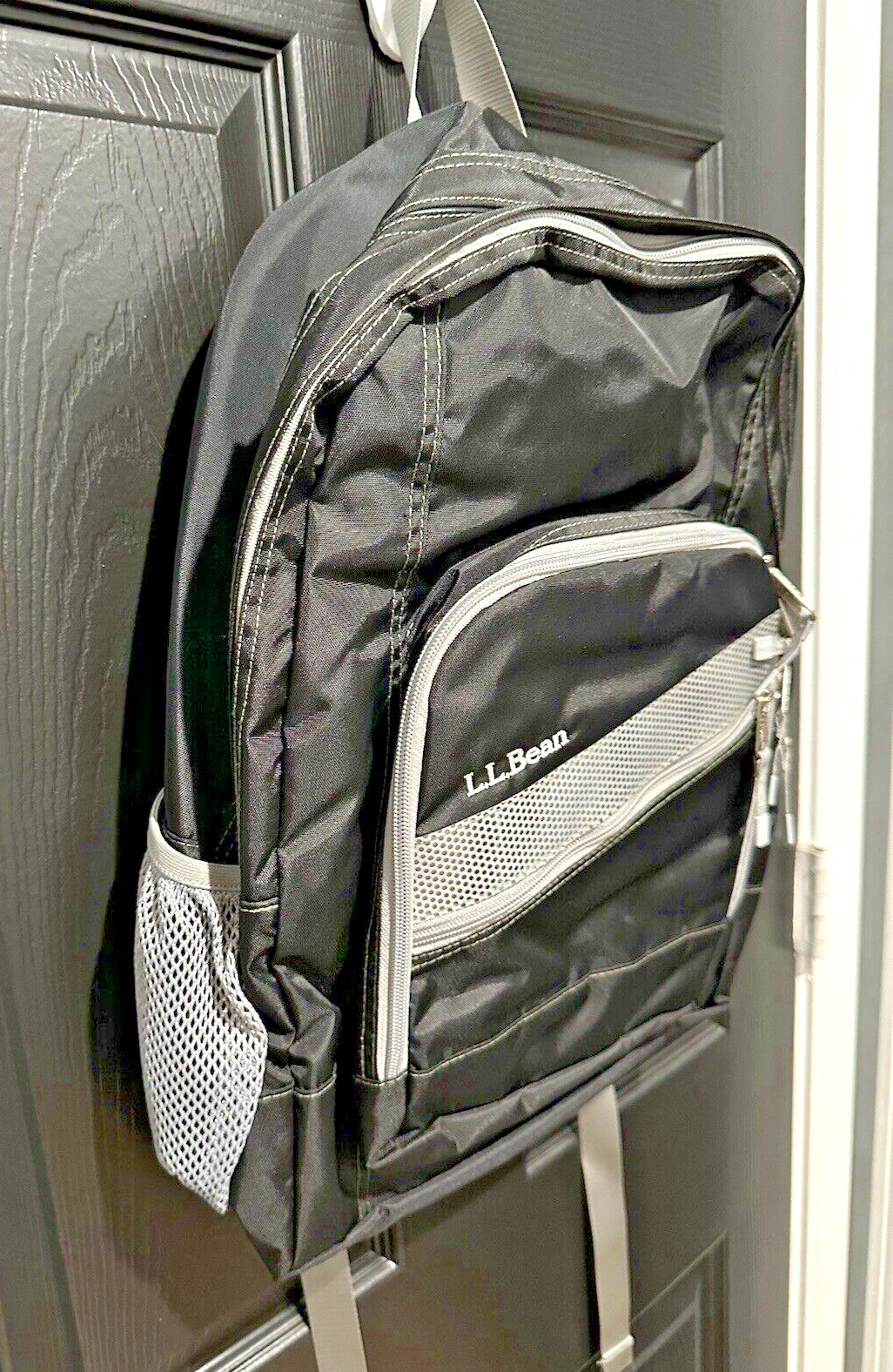 LL Bean Black Deluxe Backpack IV Laptop Bag with Gray Reflective Stripe New 37L