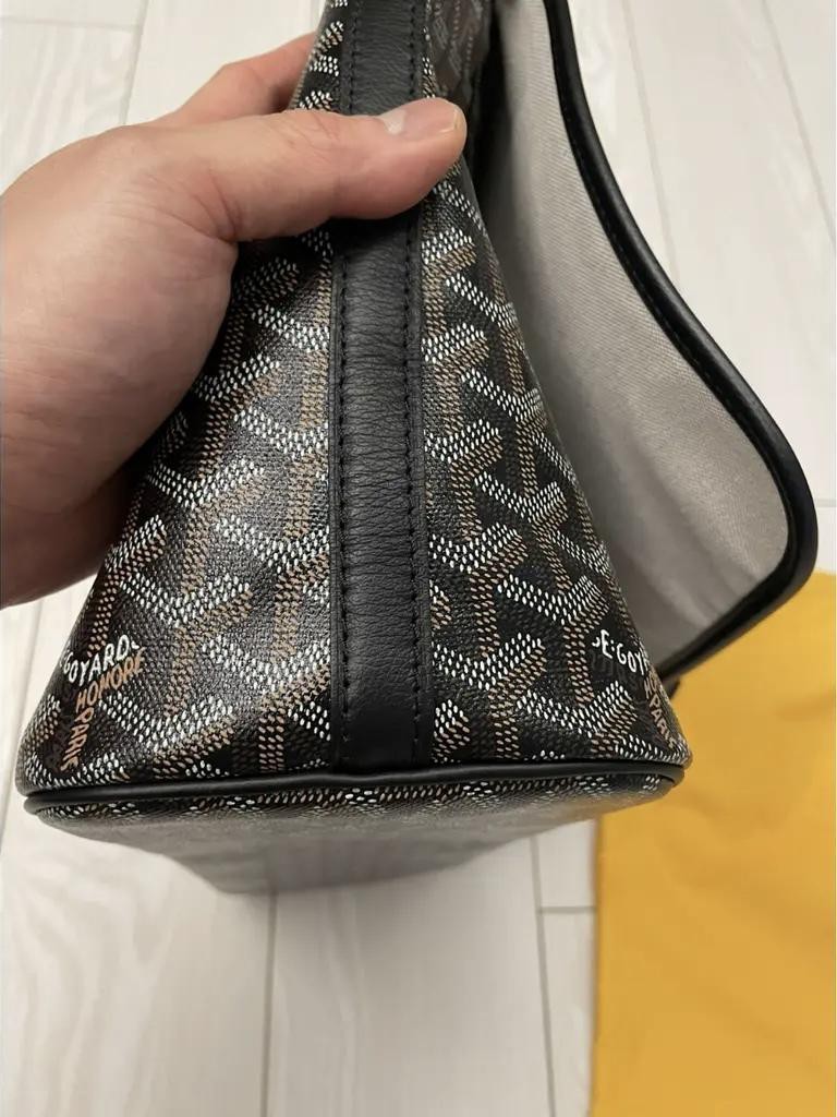 Goyard Black Capetien Messenger Bag Pre Owned