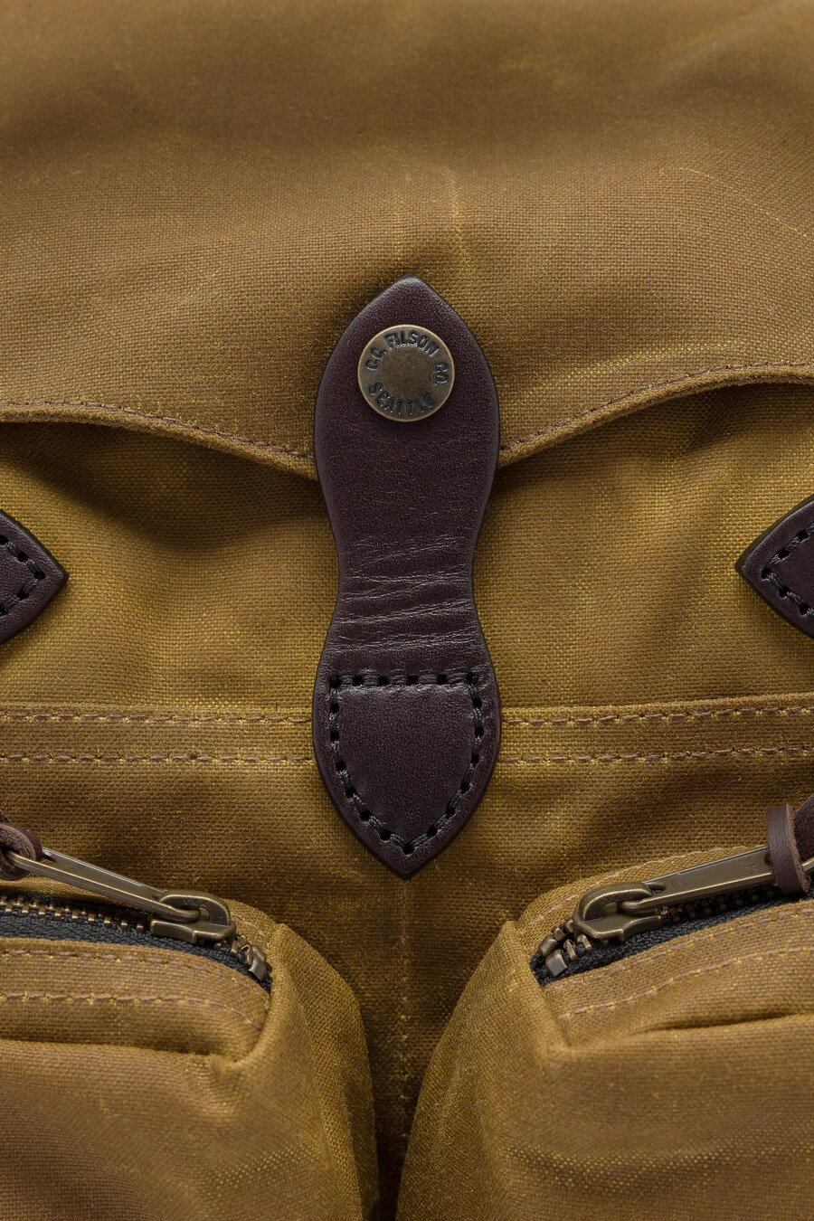 Filson 24hr Tin Briefcase in Tan