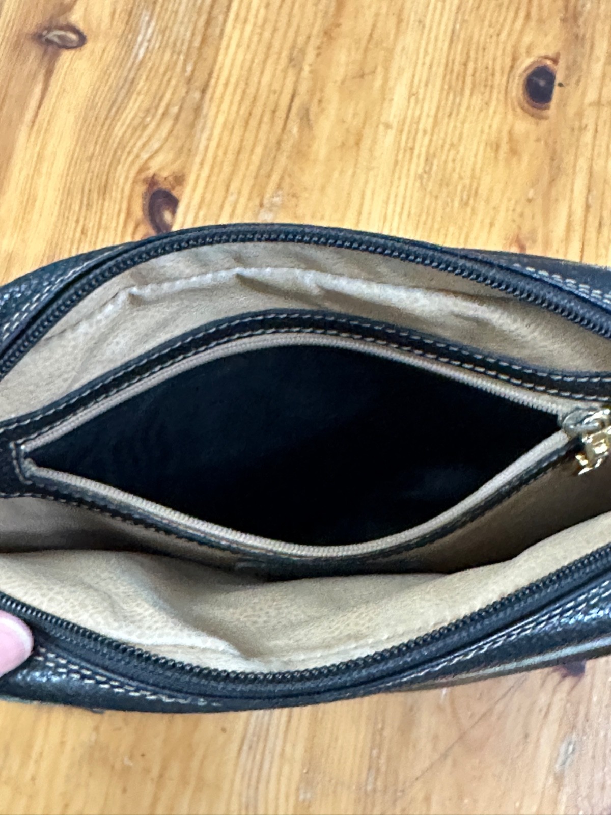 A.Testoni Dinamico Black Clutch Bag Leather Bag Travel Made Italy