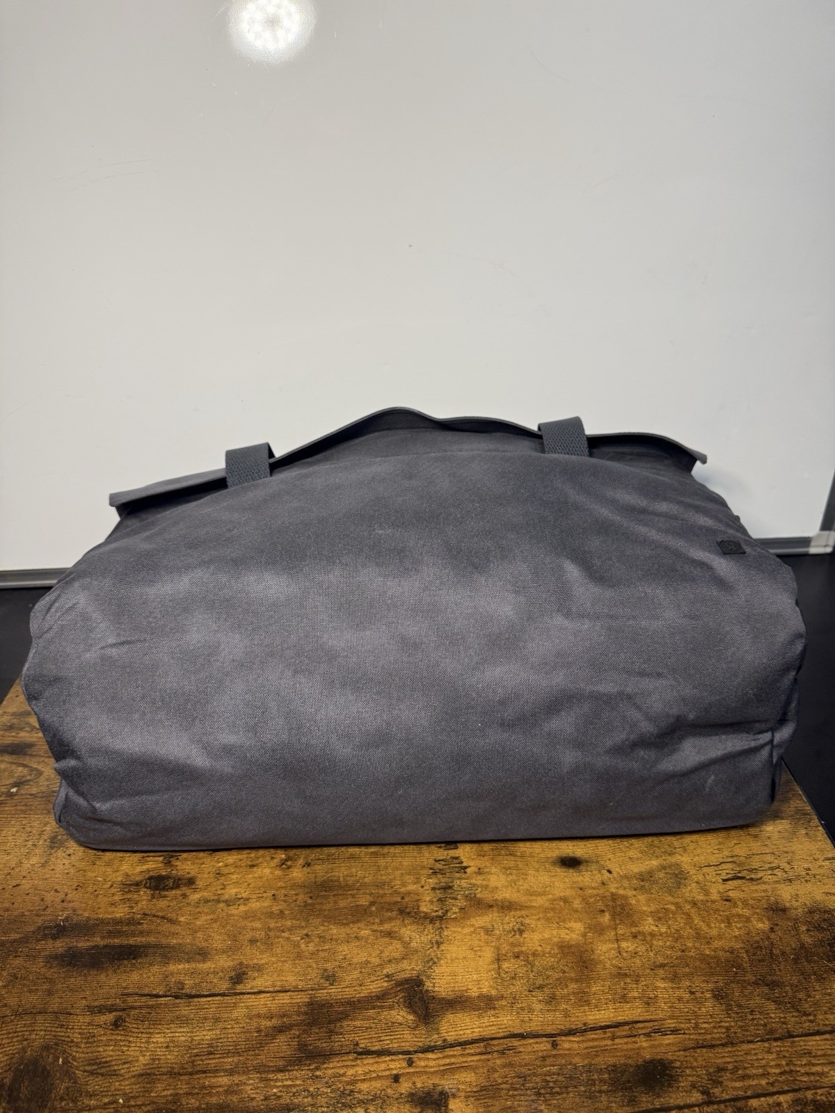 Lululemon Early Embark Duffel 27L Deep Coal Nylon Large Laptop Messenger Bag
