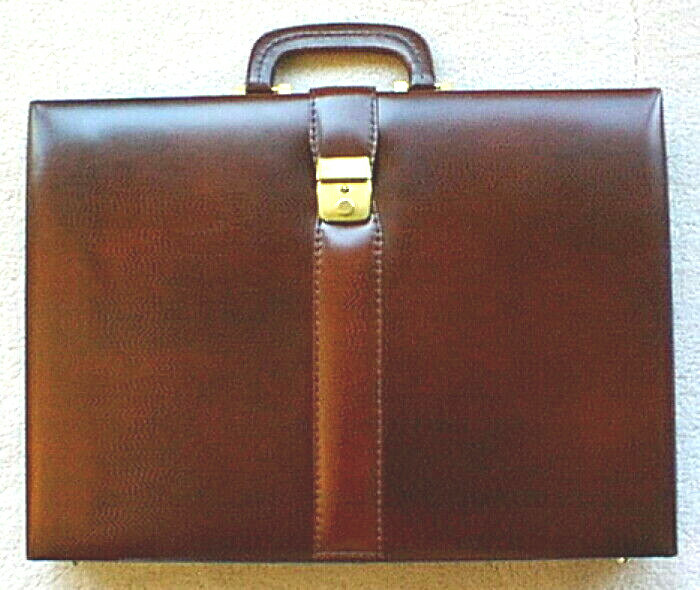 Executive Hard LEATHER Briefcase Burgundy / Wine Made in Spain EXCELLENT Unisex