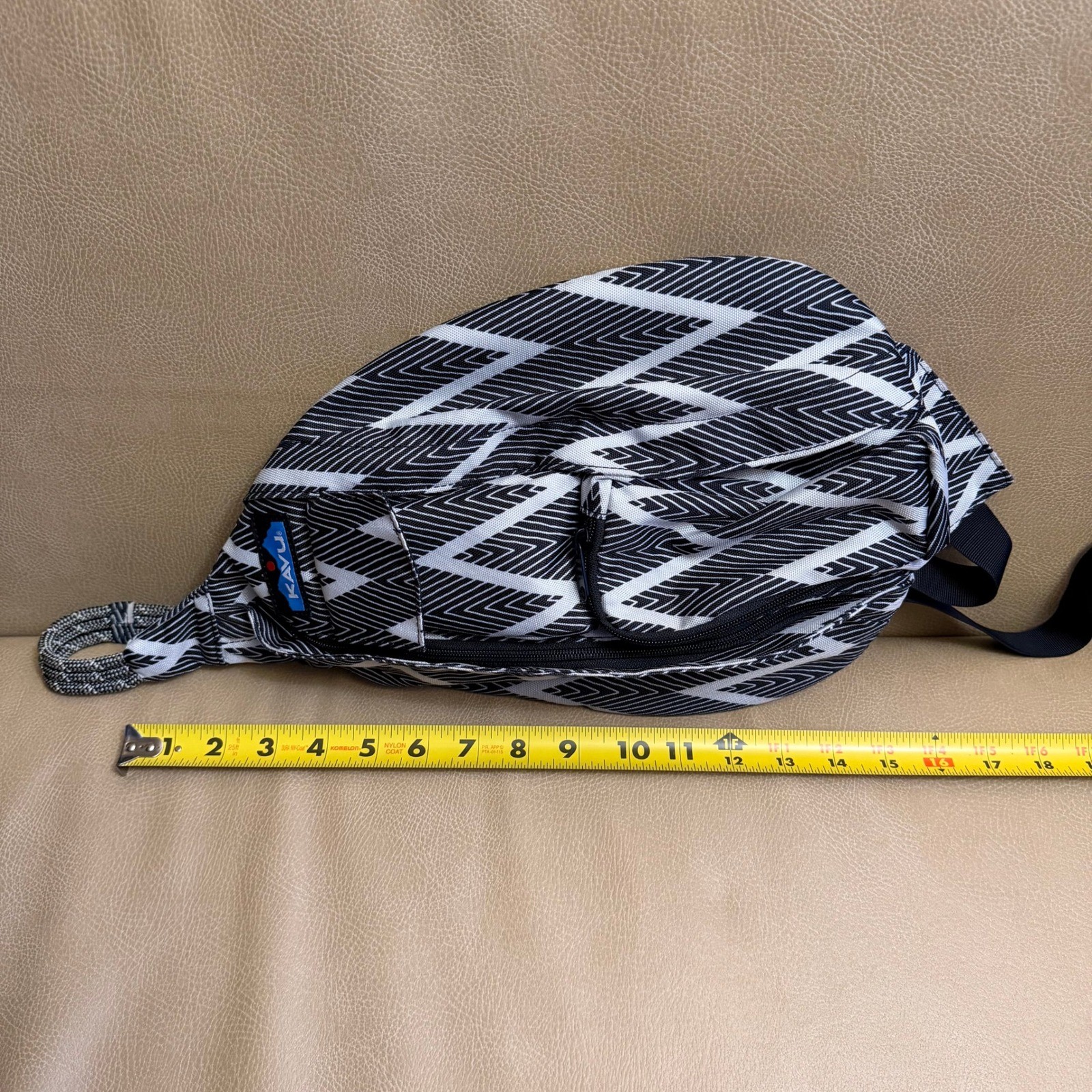 KAVU Rope Bag Black White Geometric Chevron Sling Backpack Crossbody Bag