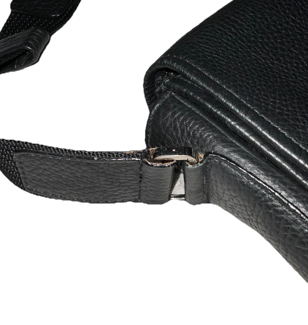 Dunhill Black Leather Messenger Bag Crossbody/Shoulder Bag