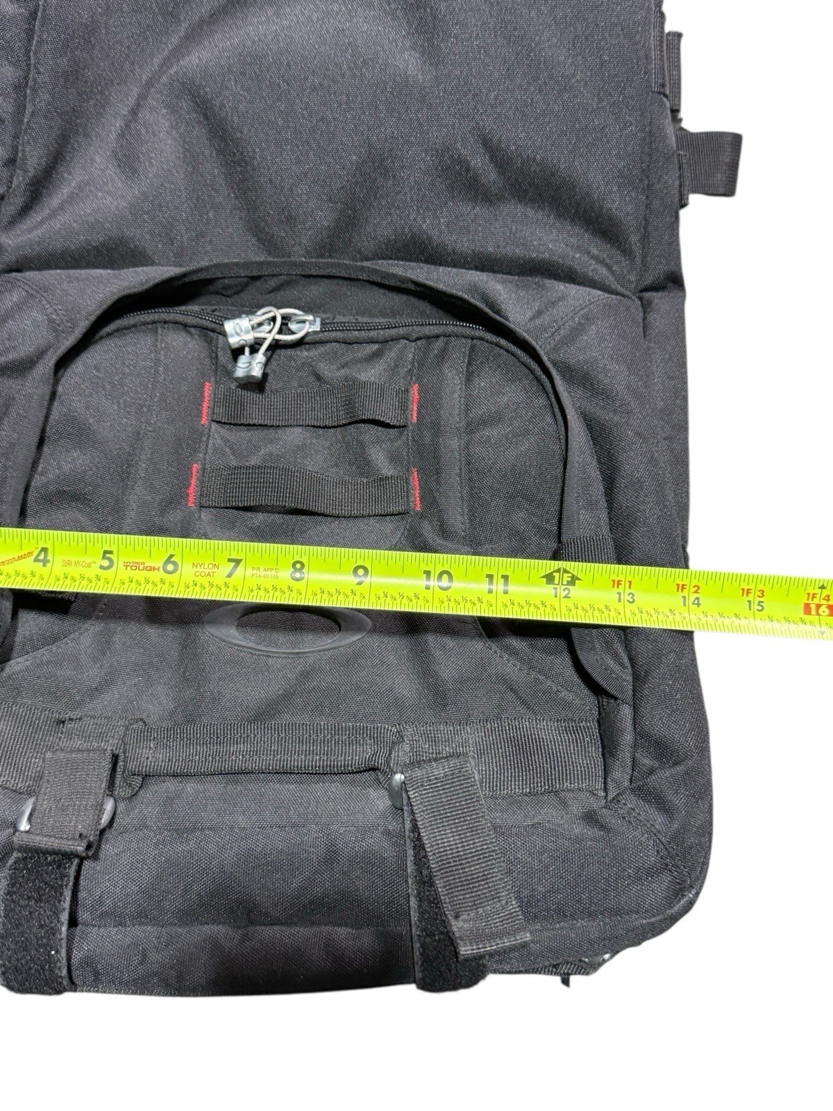 Oakley AP Tactical Field Gear Roller Carry On Black Zipper Rolling Luggage READ