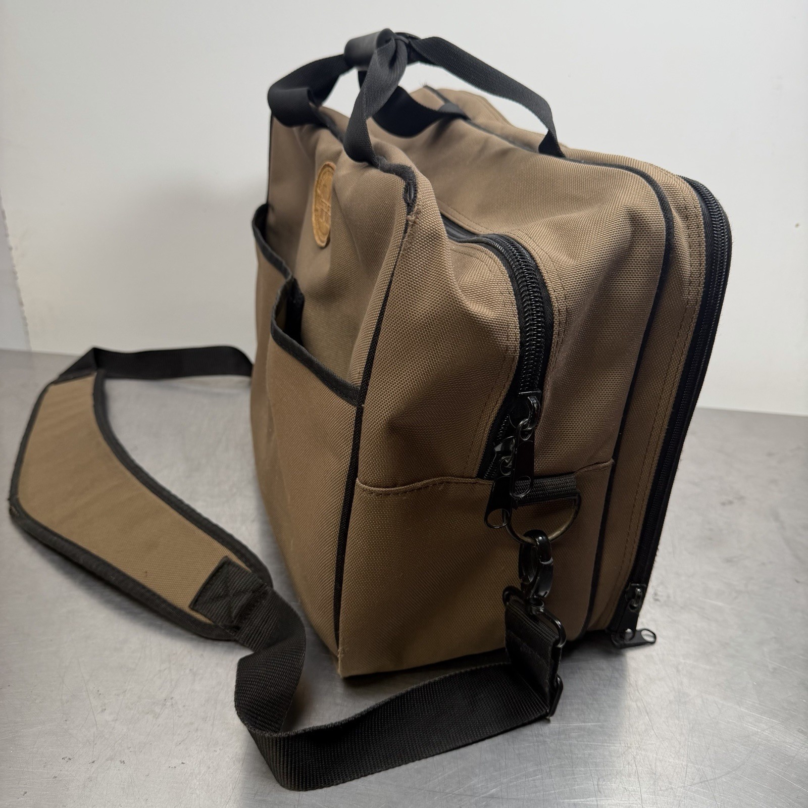 Duluth Trading Co Master Series Brown Canvas Journeyman Tool Bag w/ Padded Sling