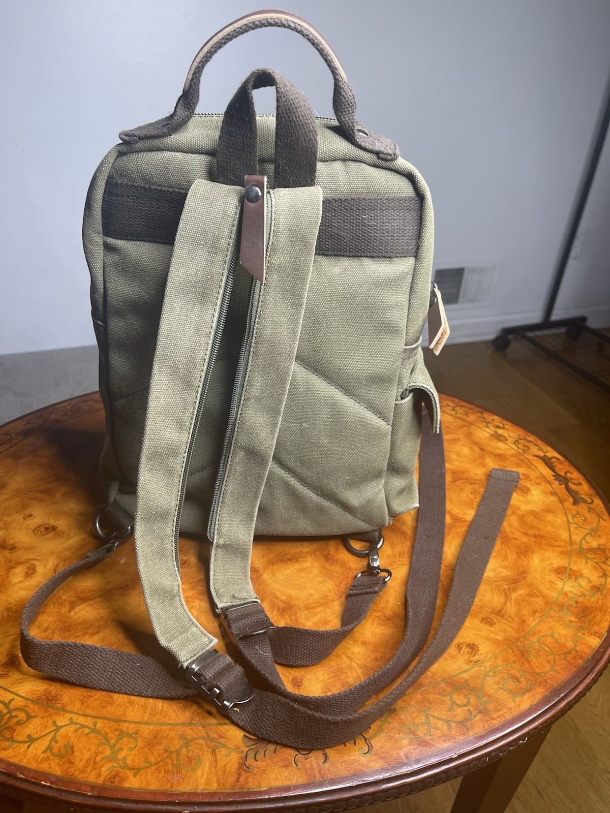 Green/Brown Small Backpack Zip & Buckle Closure Adjustable Strap Pockets Lined