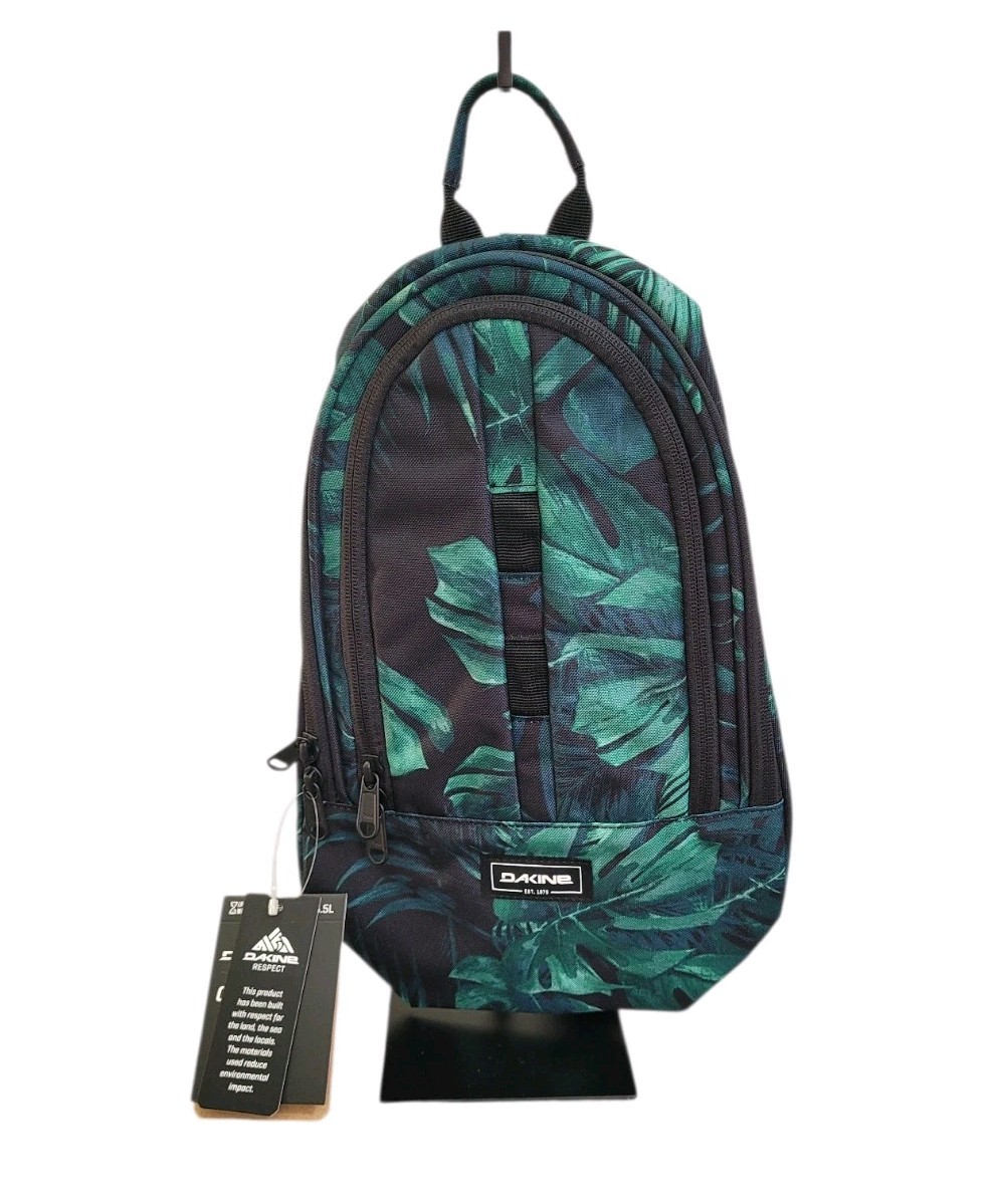 New DAKINE Green Tropical 6.5L Cosmo Backpack