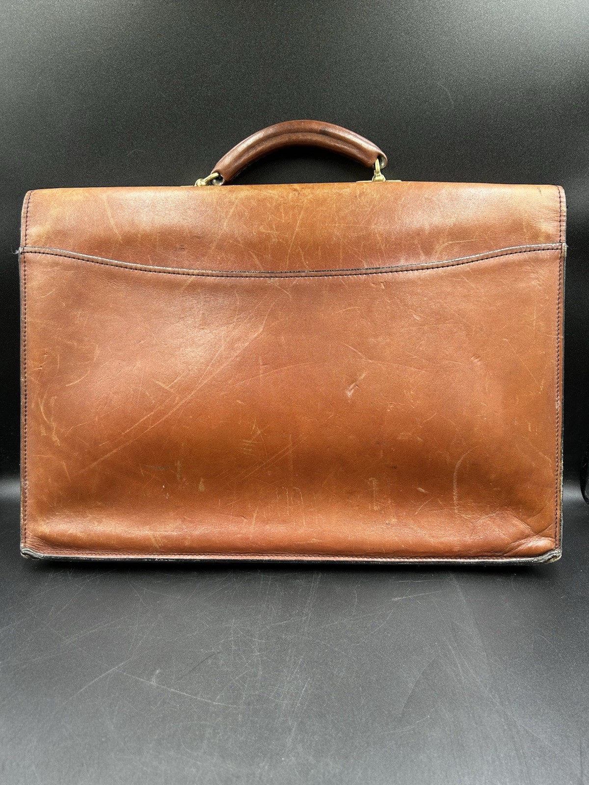 VTG Schlesinger Lawyers Briefcase Casesetter California Saddle Leather 70’s Read