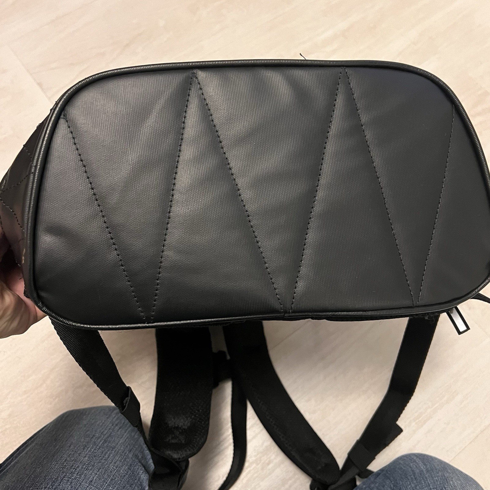 Oakley 23L Utility Backpack Black In Color