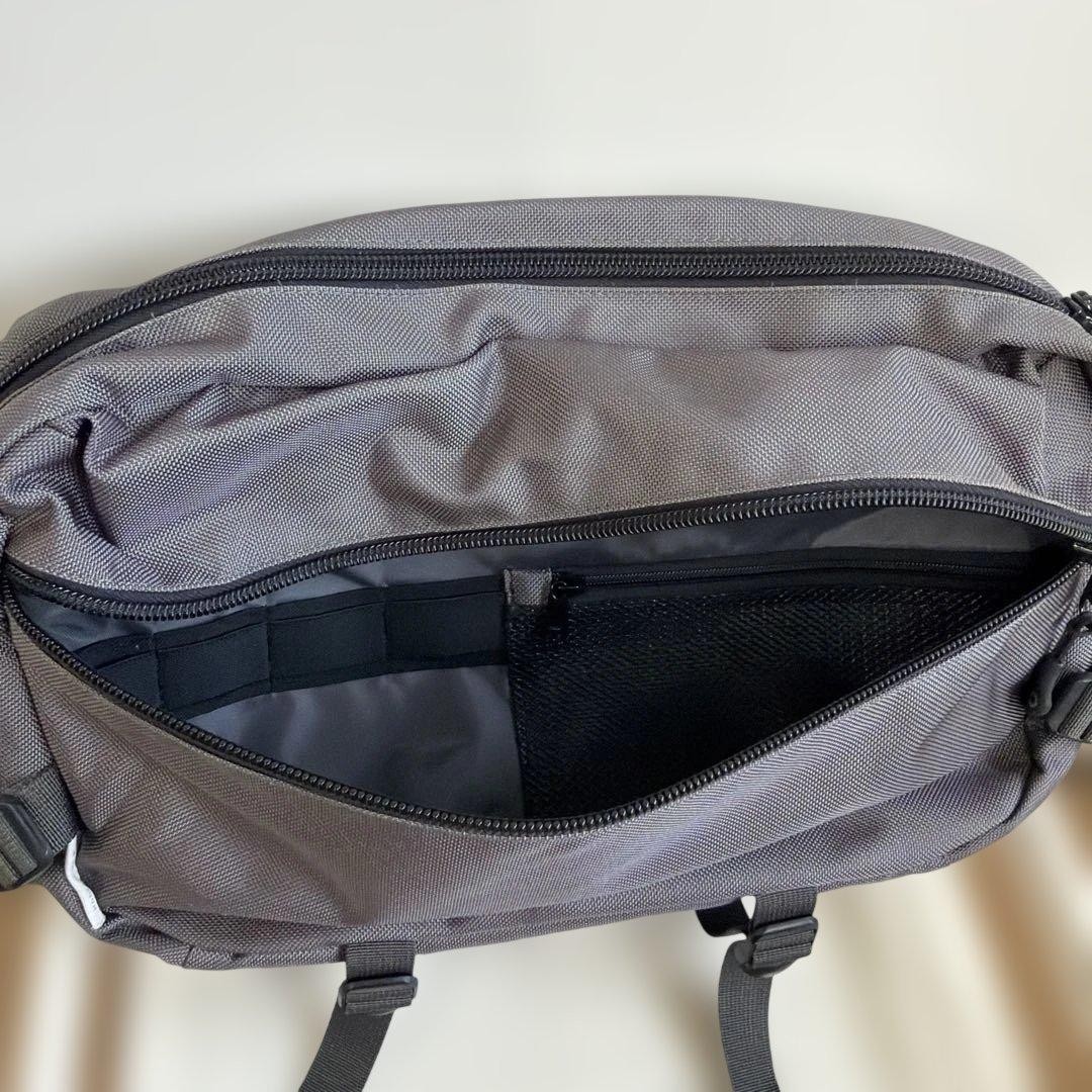 Dsptch Sling P Crossbody Bag