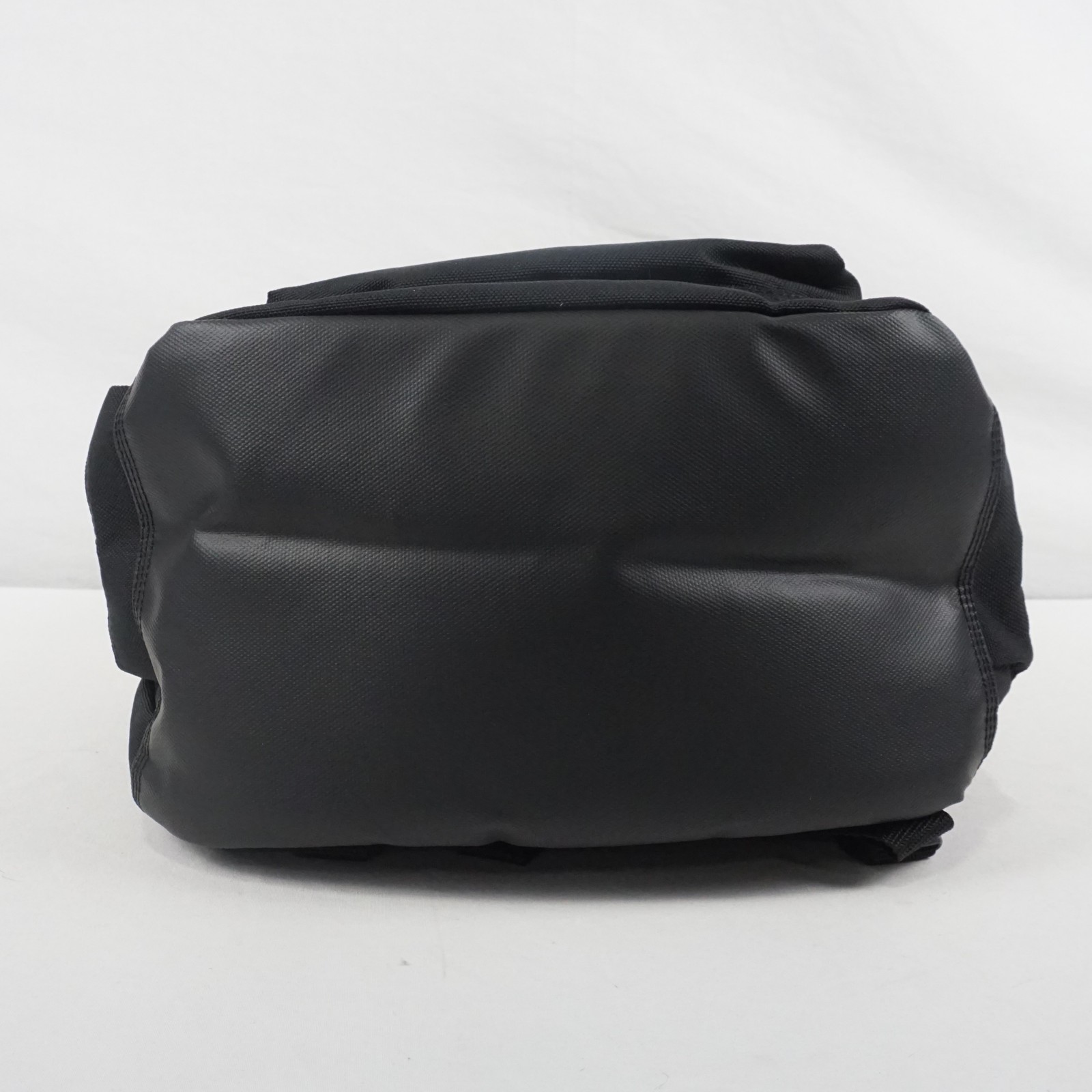 Carhartt Durable Water-Resistant 28L Dual-Compartment Backpack In Black B0000535