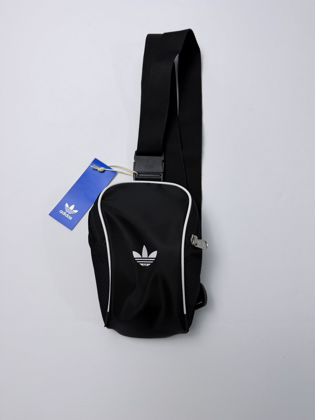 Adidas Originals Trefoil Sling Bag Crossbody Shoulder Pack Black NWT JD5570