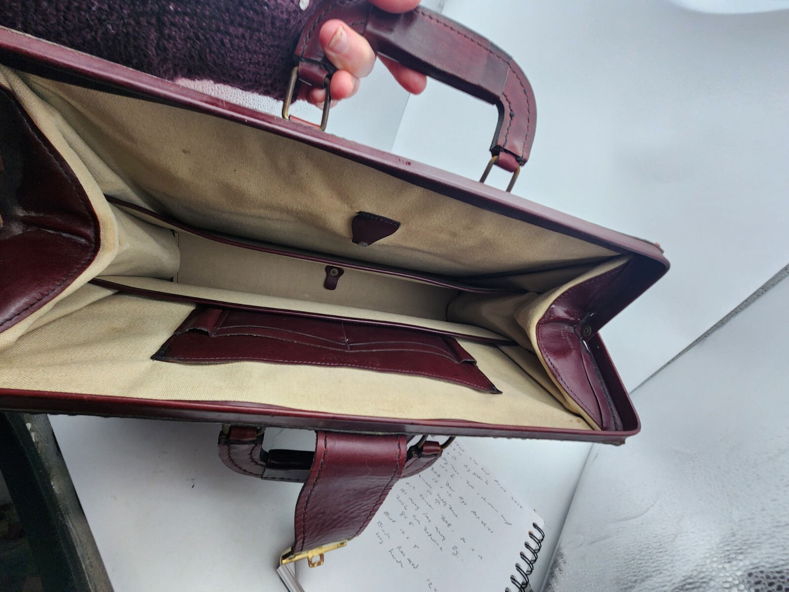 Schlesinger Leather Attache Briefcase Locking 3 dial combo 18 x 13x 5 in. Burg