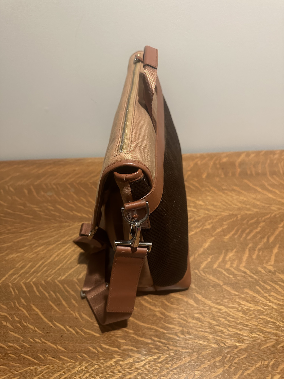 WANT Les Essentiels Organic Messenger Bag Briefcase